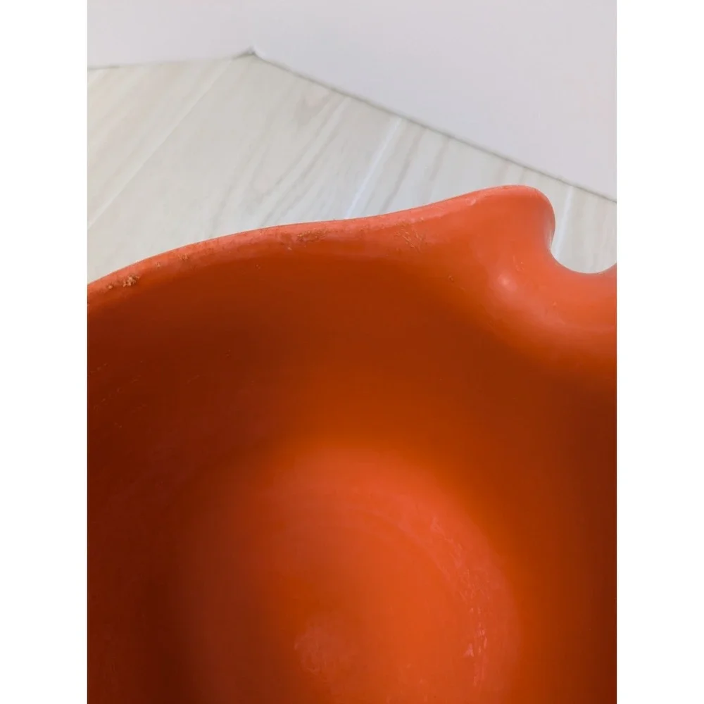 Rubbermaid vintage orange 2663 Mix Grip 12C mixing batter bowl pour pitcher USED